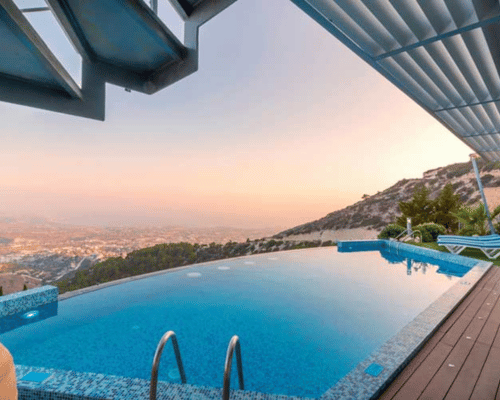 Infinity-Pool